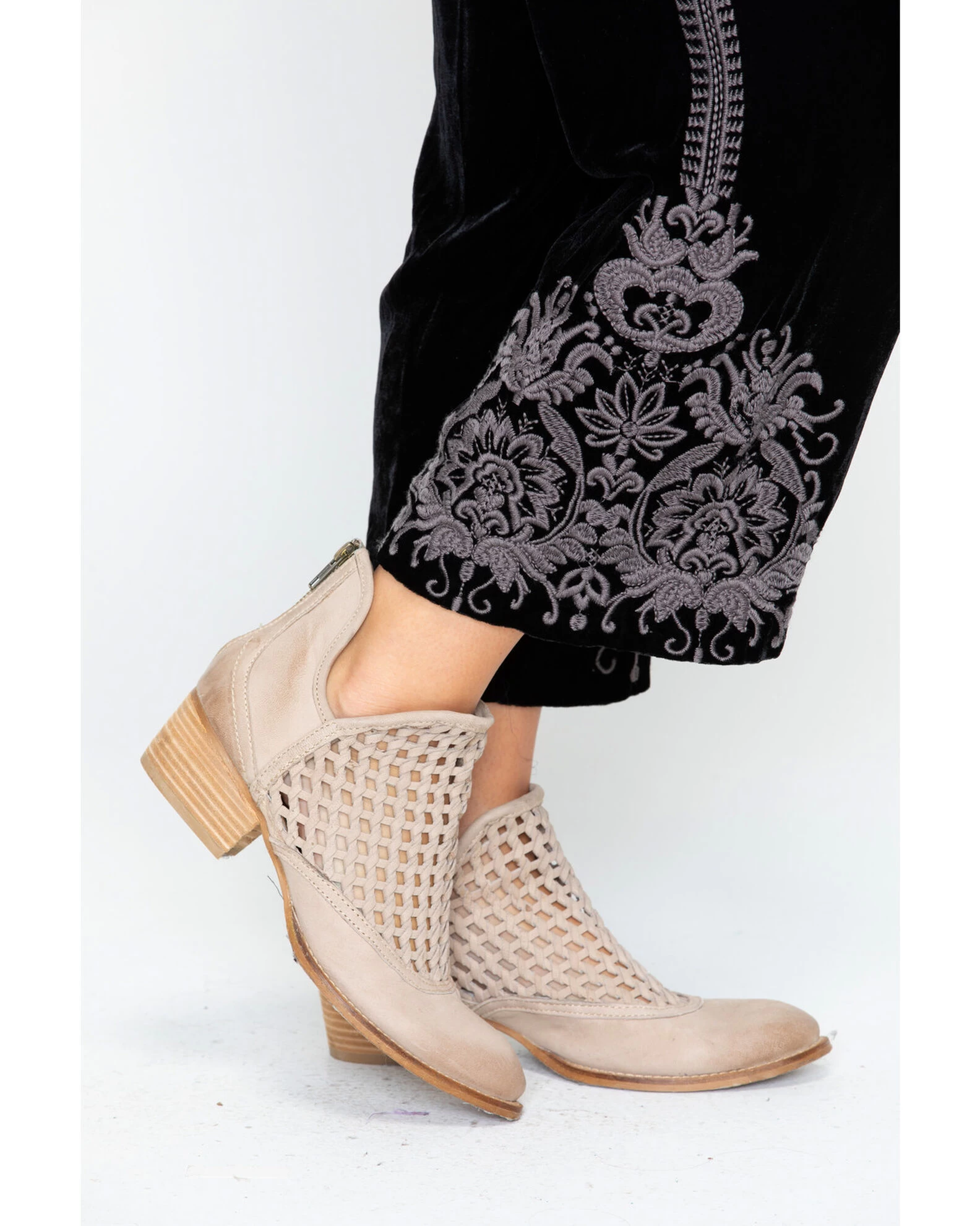 Johnny Was Women's Hirsch Velvet Embroidered Crop Pants 4 Johnny Was Women's Hirsch Velvet Embroidered Crop Pants - Image 4