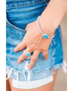 Montana Silversmiths Women's River Lights Opal Lariat Bracelet