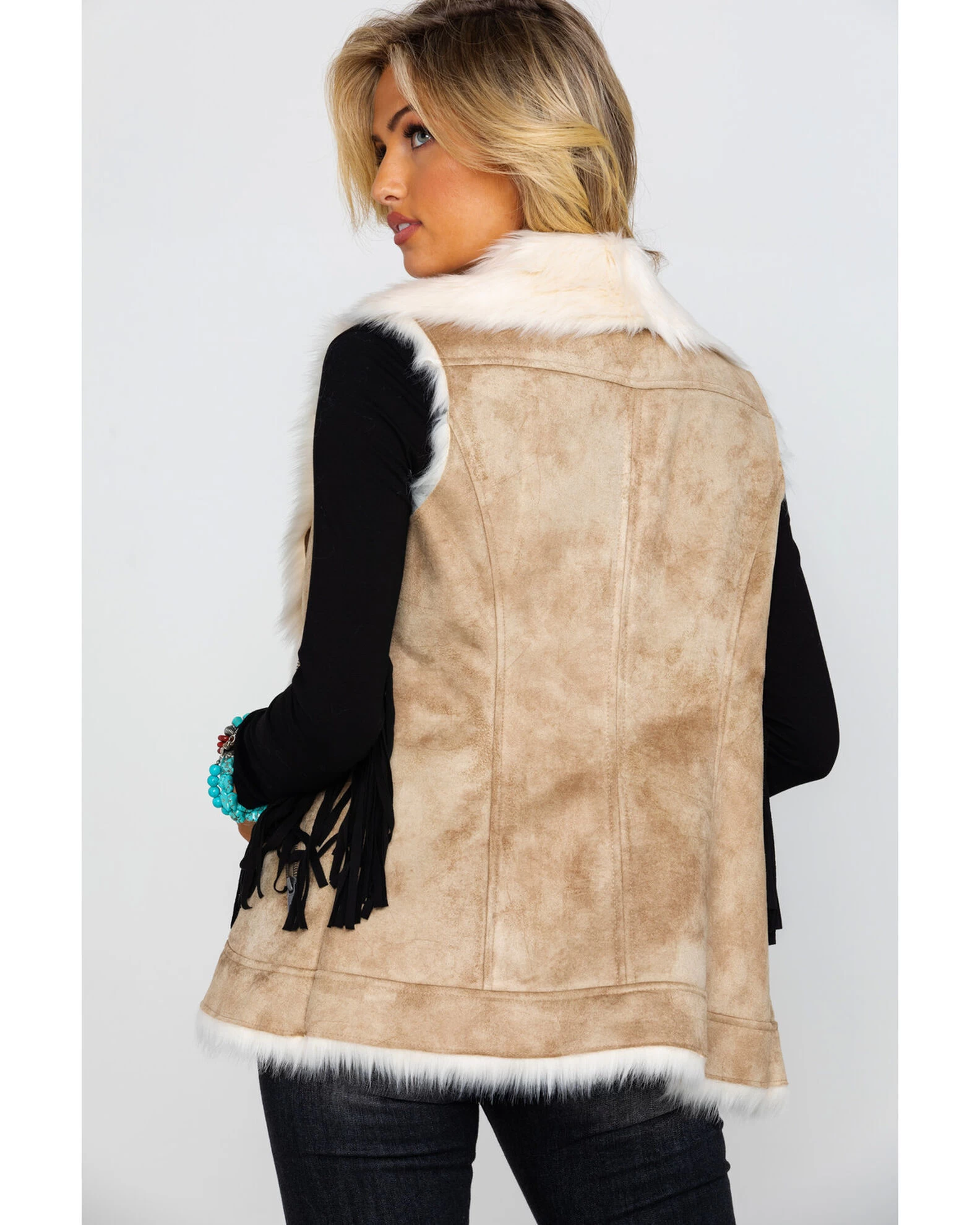 Honey Creek By Scully Women's Beige Faux Fur Vest 4 Honey Creek By Scully Women's Beige Faux Fur Vest - Image 4