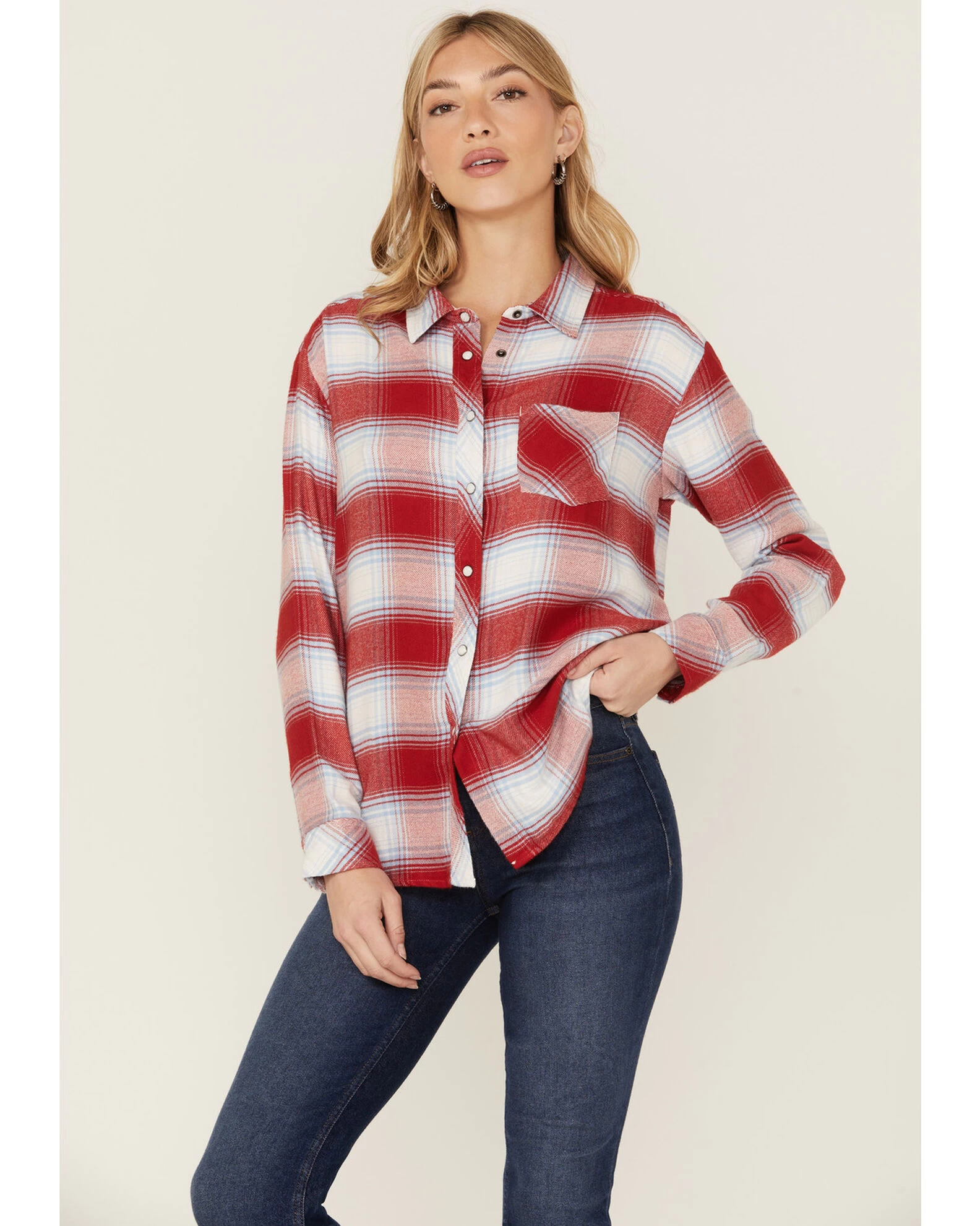 Idyllwind Women's Sycamore Ridge Plaid Print Relaxed Flannel Pearl Snap Shirt 5 Idyllwind Women's Sycamore Ridge Plaid Print Relaxed Flannel Pearl Snap Shirt - Image 5