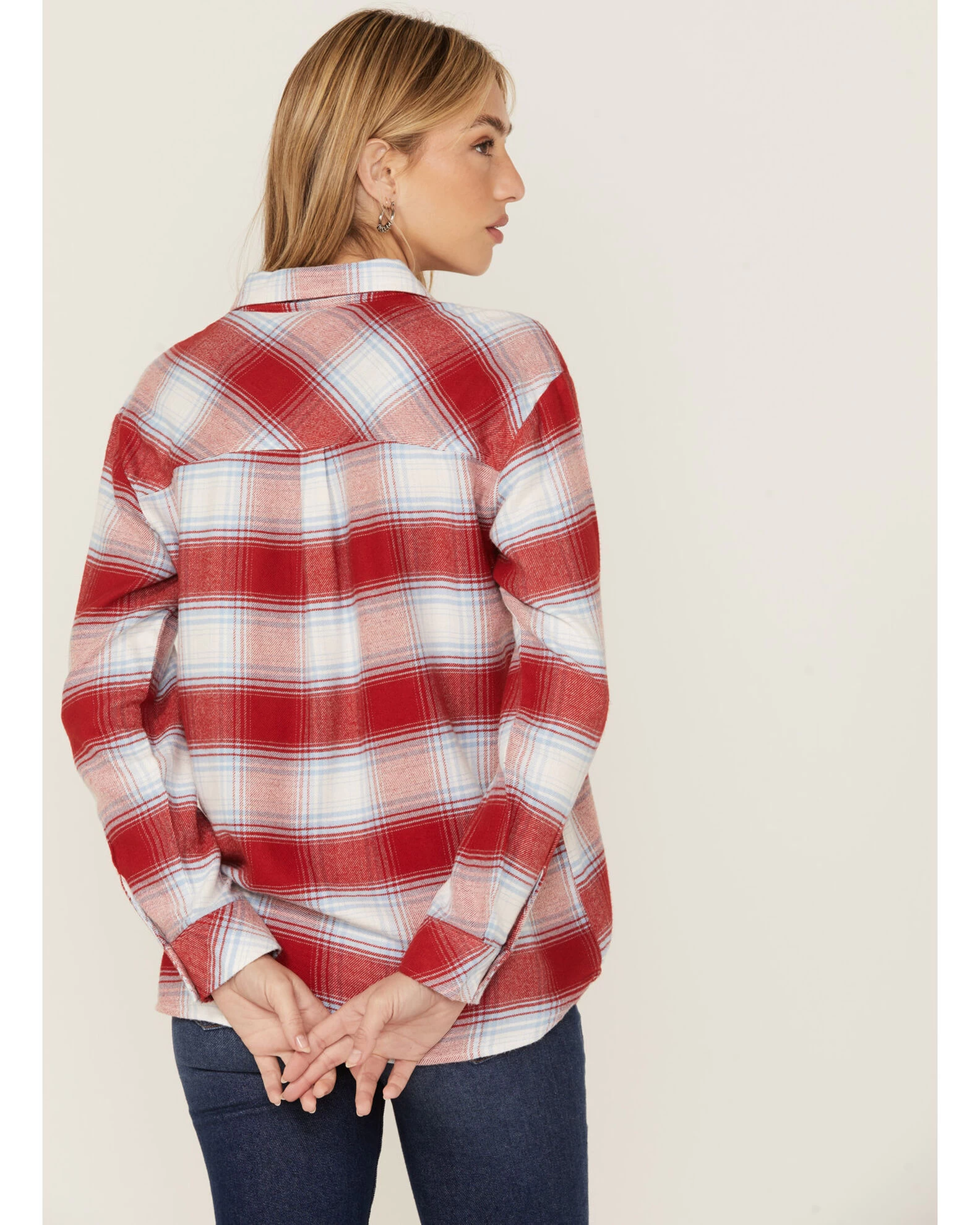 Idyllwind Women's Sycamore Ridge Plaid Print Relaxed Flannel Pearl Snap Shirt 4 Idyllwind Women's Sycamore Ridge Plaid Print Relaxed Flannel Pearl Snap Shirt - Image 4