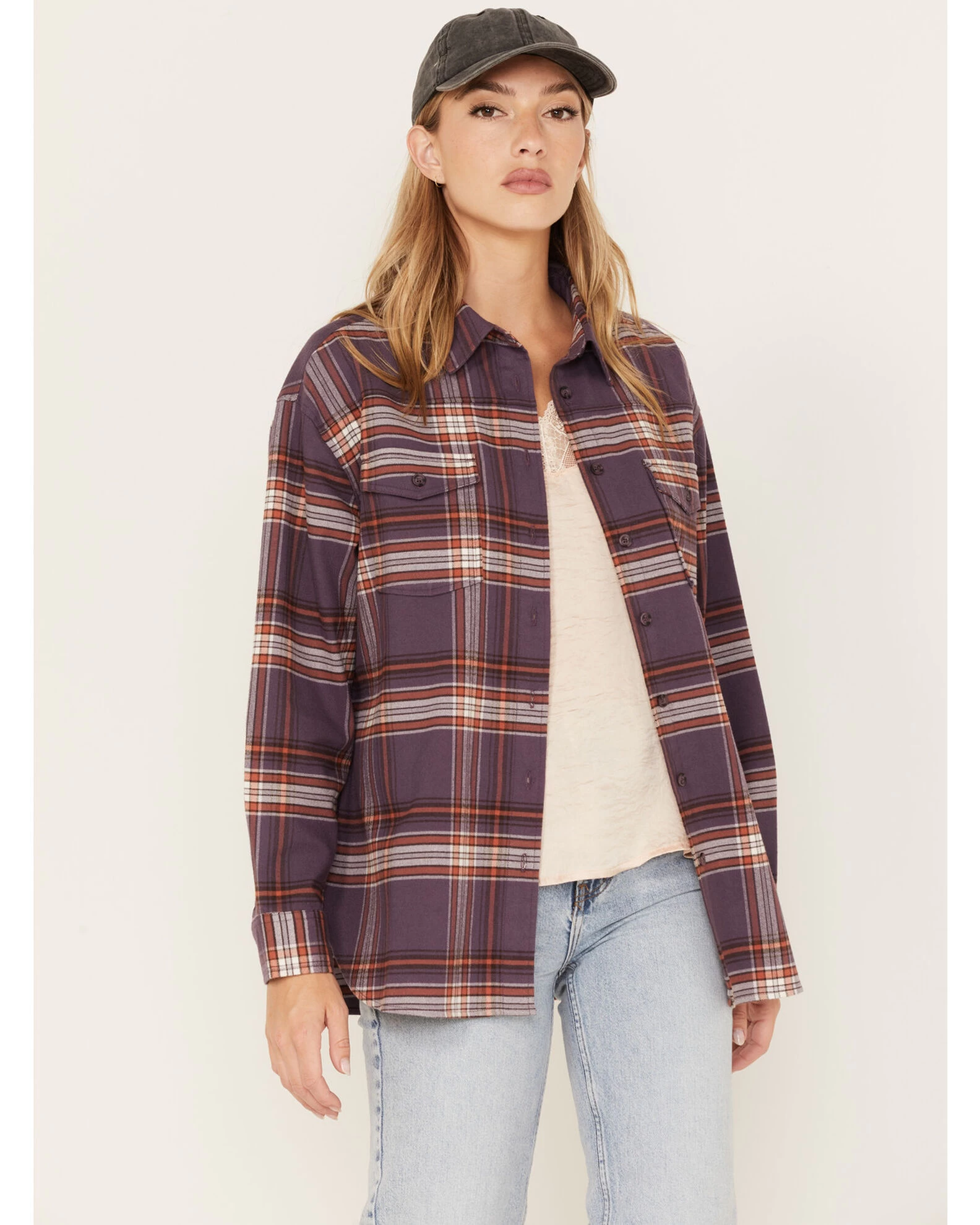 Cleo + Wolf Women's Plaid Print Oversized Long Sleeve Flannel Button Down Shirt 2 Cleo + Wolf Women's Plaid Print Oversized Long Sleeve Flannel Button Down Shirt - Image 2
