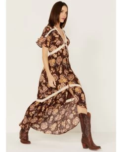 Shyanne Women's Short Sleeve Floral Print High Low Maxi Dress