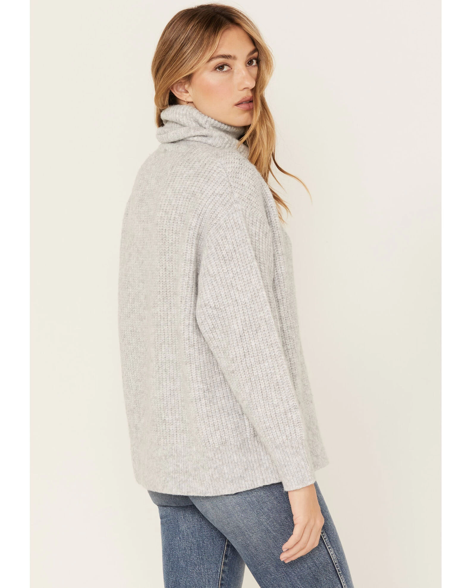 Cleo + Wolf Women's Oversized Turtleneck Sweater 3 Cleo + Wolf Women's Oversized Turtleneck Sweater - Image 3
