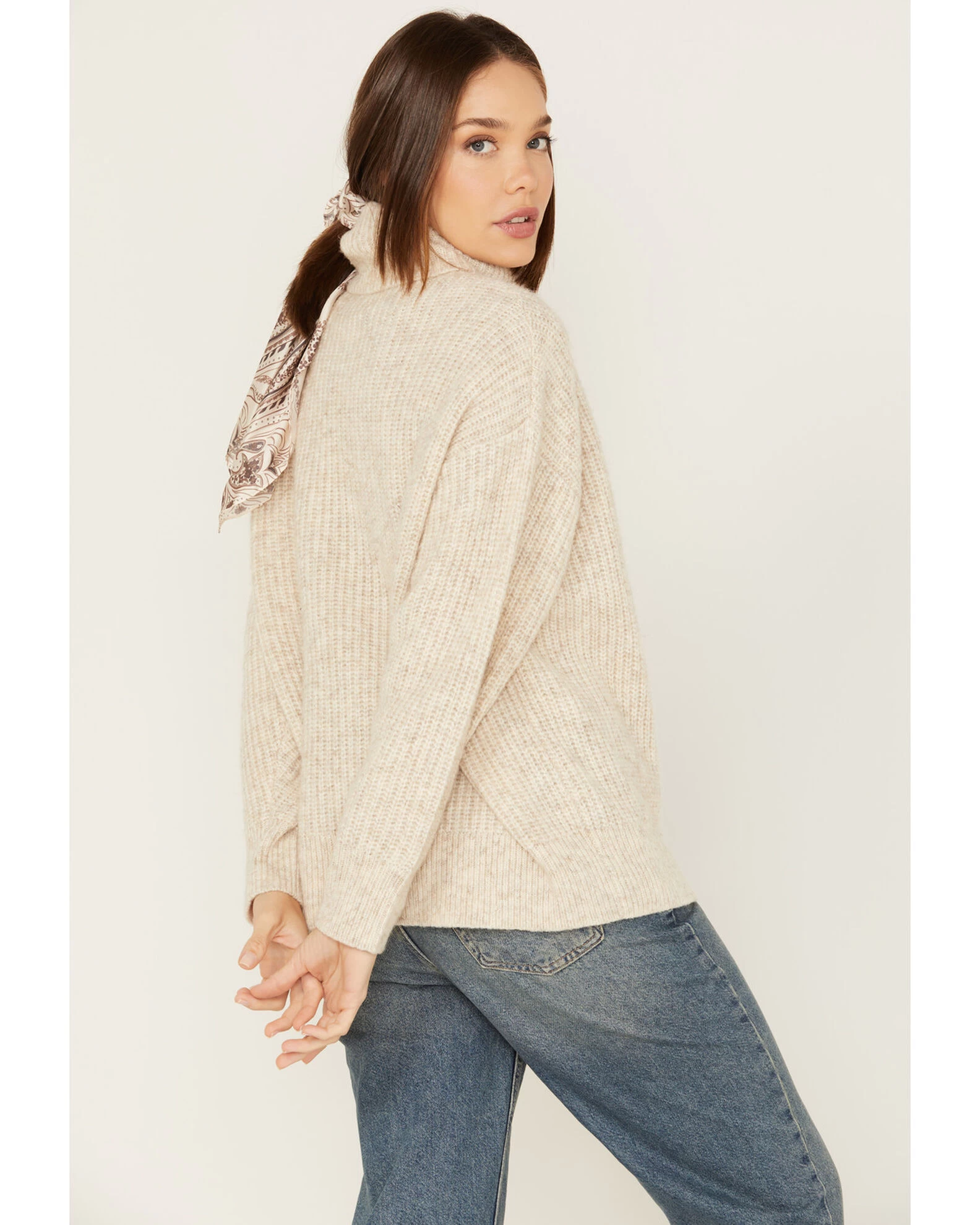 Cleo + Wolf Women's Oversized Turtleneck Sweater 2 Cleo + Wolf Women's Oversized Turtleneck Sweater - Image 2