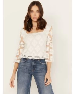 Shyanne Women's Diamond Embroidered Mesh Top